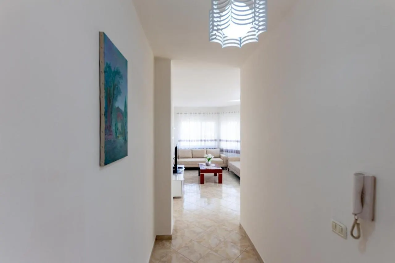 Spacious 2 Bedroom Apartment In Durres Beach 0*,  Albanië